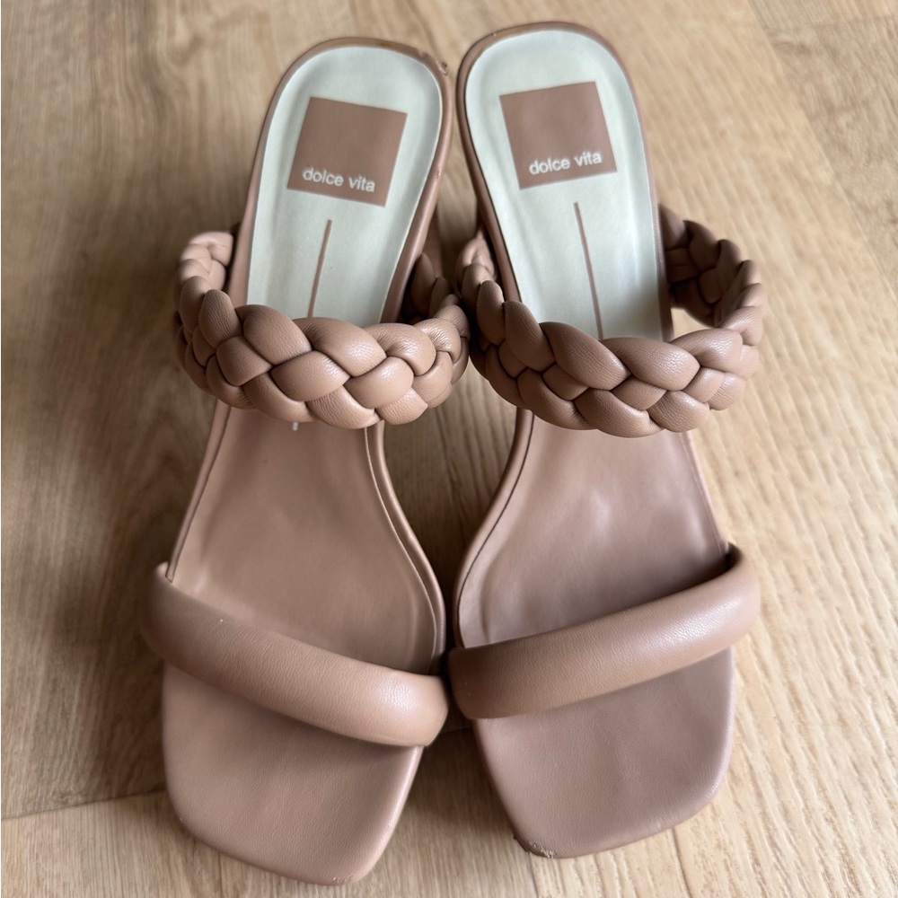 Dolce Vita Women's Beige Braided Sandals